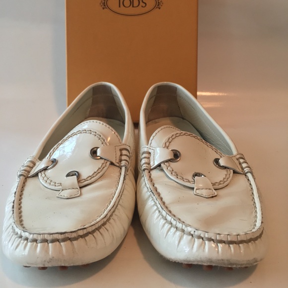 ⭐️Tod’s Driving Shoes 👟 - Picture 2 of 5